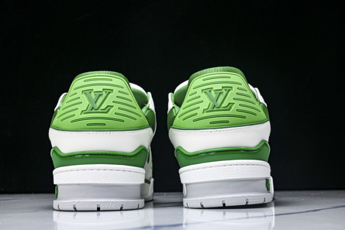 LV SNEAKER TRAINER  FOR-LV409