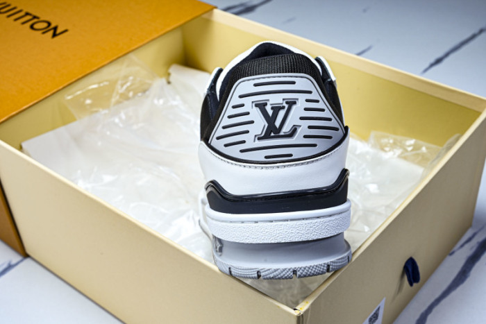 LV SNEAKER TRAINER FOR-LV419
