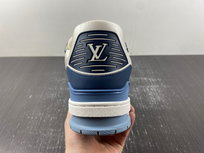 LV SNEAKER LOW  12142