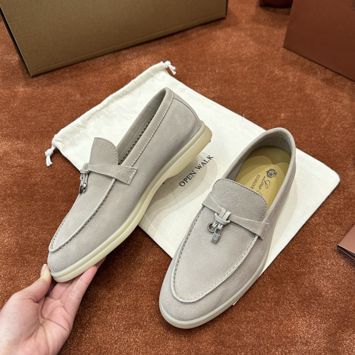 L0R0 P1ANA SNEAKER