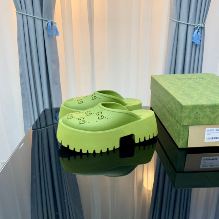 Gv*c slippers