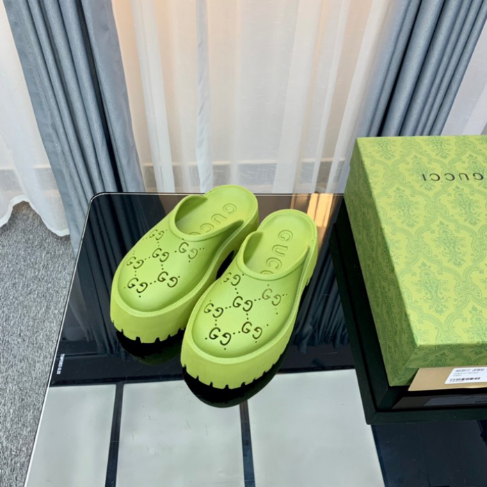 Gv*c slippers