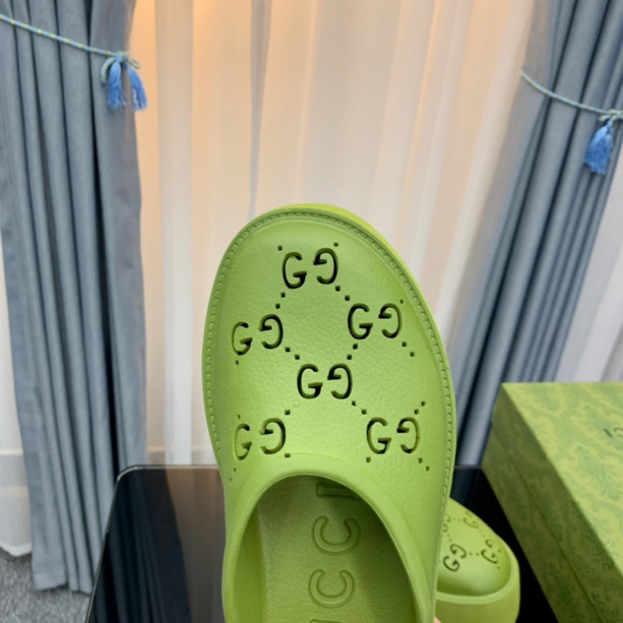 Gv*c slippers
