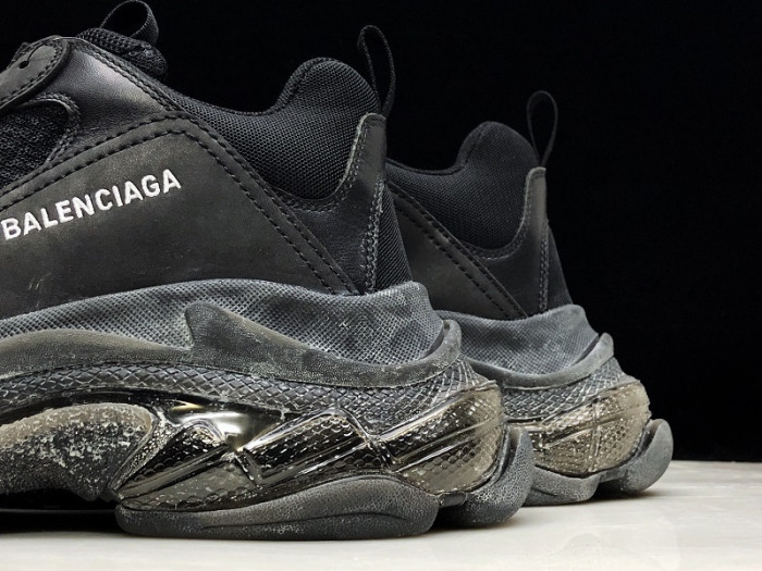 BLCG Sneaker Triple.s.Gomma "Black" 541624 W0901 1000