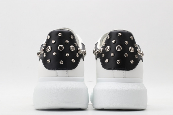 MQ Sneakers