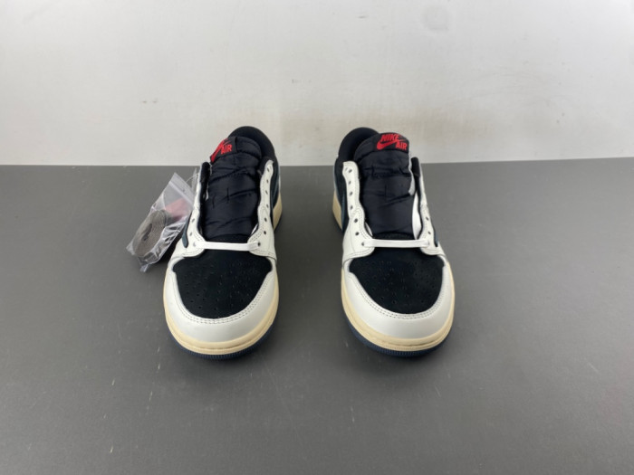 Travis Scott x Air Jordan 1 DZ4137-700