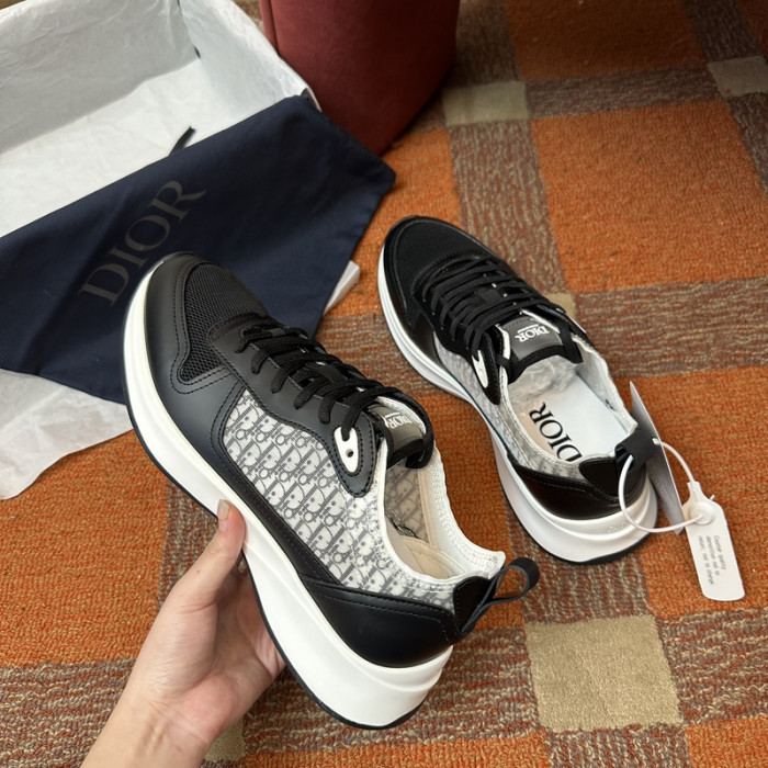 D10R B25 SNEAKER B25-11