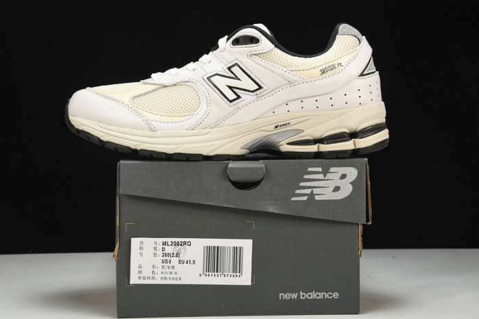 new Ba1an*e yeeshoes  ml2002rq