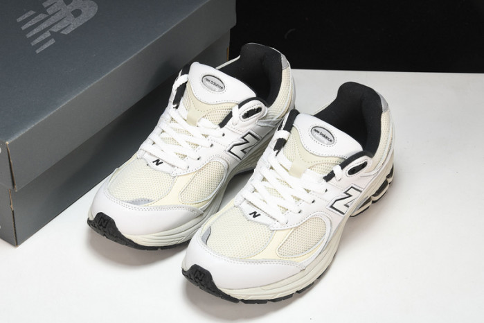new Ba1an*e yeeshoes  ml2002rq