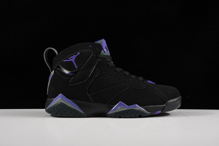 AIR JORDAN 7 RETRO RAY ALLEN BUCKS 304775-053