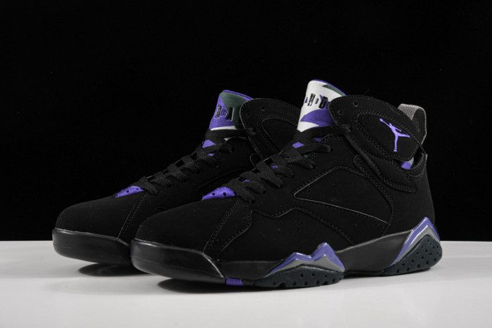 AIR JORDAN 7 RETRO RAY ALLEN BUCKS 304775-053