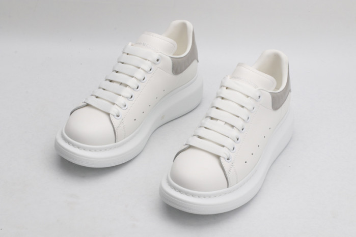MQ Sneakers