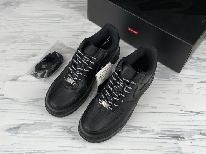 Svp*me x nike air force 1  cu9225-100-001