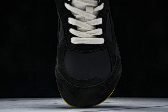 b0tt*ga Ven*ta  sneaker