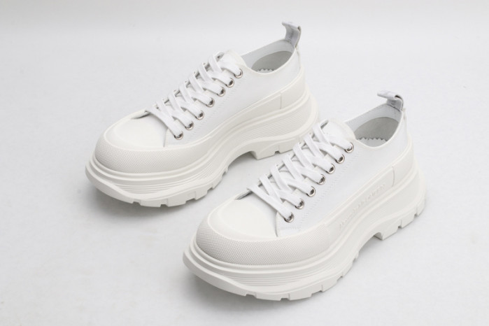 MQ Sneakers