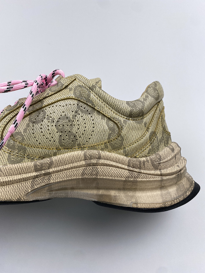 Gv*c  sneaker