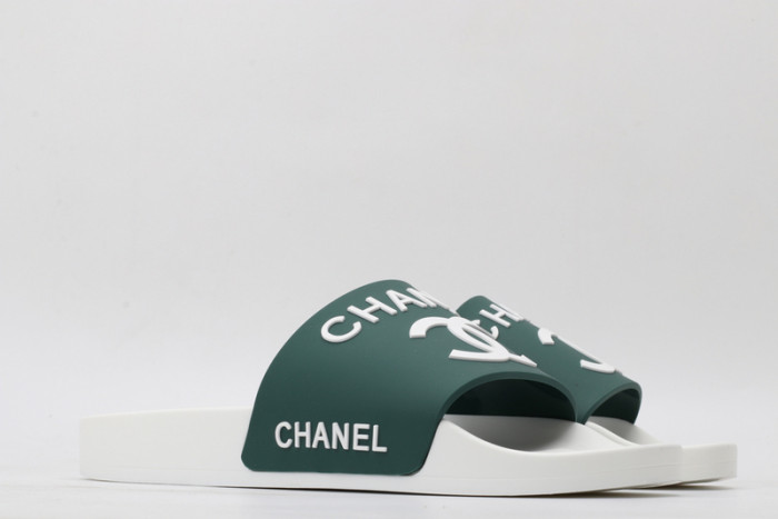 CH*NEL SLIPPERS